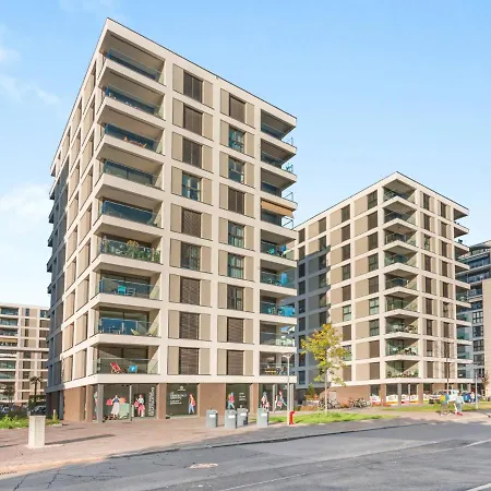 Loctowers A3-4-2 By Interhome Lägenhet Locarno