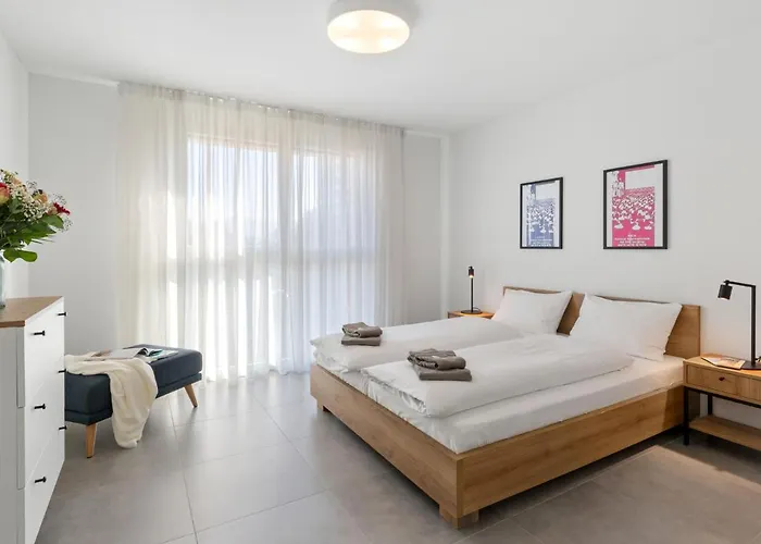 Апартаменты Loctowers A3-4-2 By Interhome Локарно